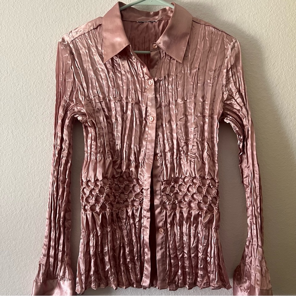 Vintage Women's Y2K Crinkle Popcorn Button Down